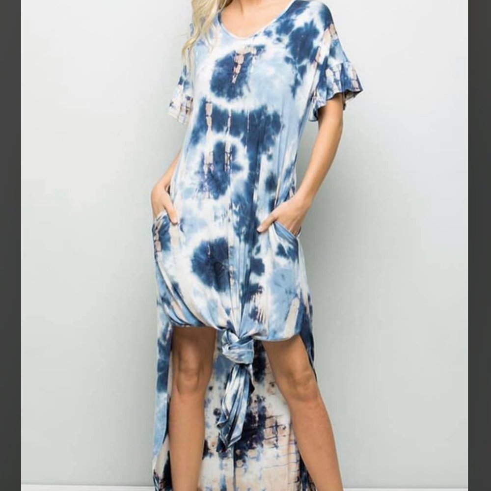 Blue tie dye maxi dress with pockets and slits